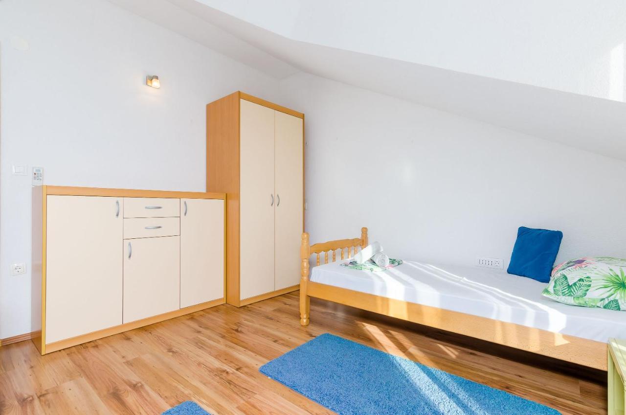 קאבטאט Apartments Zrno מראה חיצוני תמונה