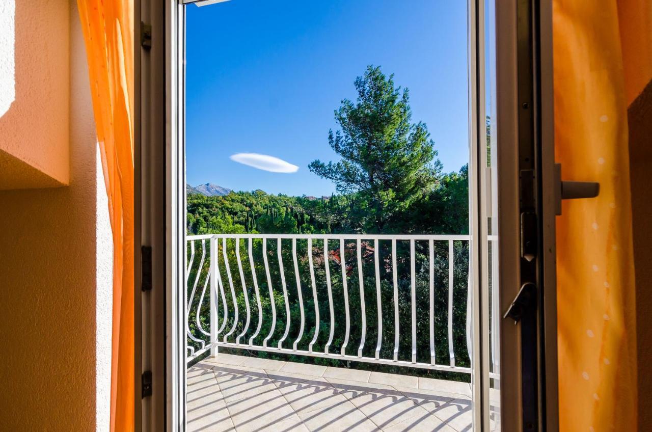 קאבטאט Apartments Zrno מראה חיצוני תמונה