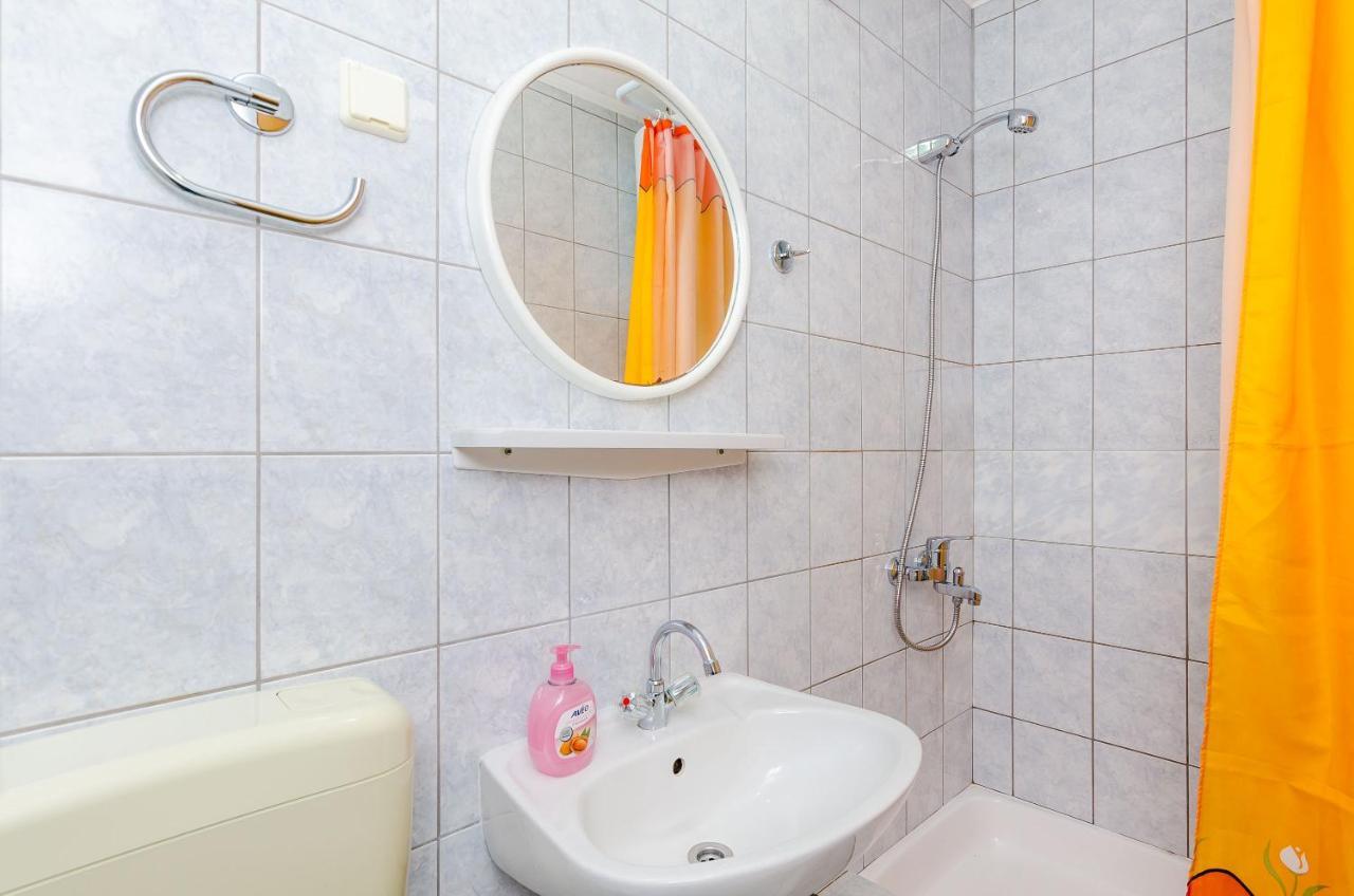 קאבטאט Apartments Zrno מראה חיצוני תמונה