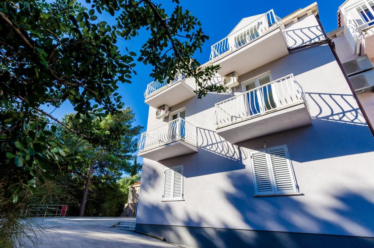 קאבטאט Apartments Zrno מראה חיצוני תמונה