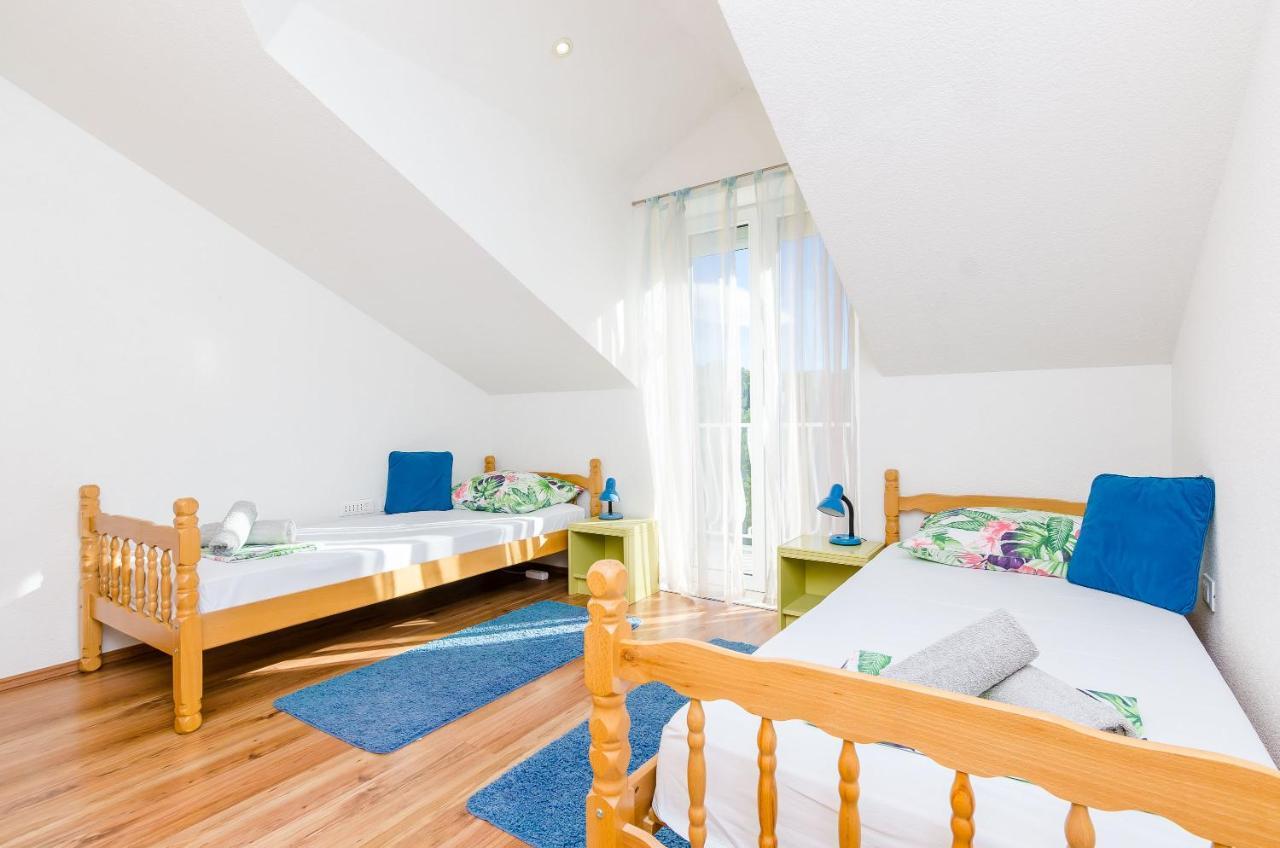 קאבטאט Apartments Zrno מראה חיצוני תמונה