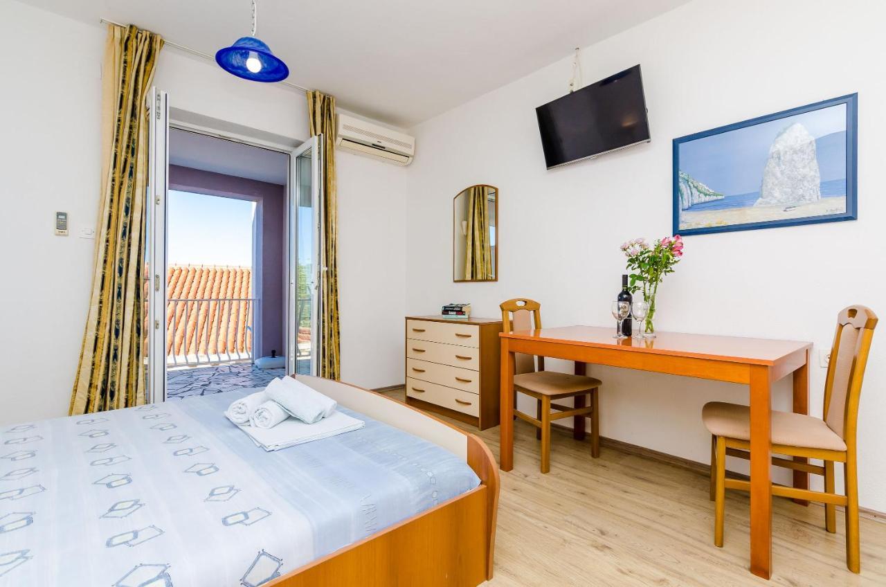 קאבטאט Apartments Zrno מראה חיצוני תמונה